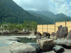 �r�_�̓��E�E�E�ƂĂ��J���I��